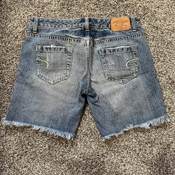 American Eagle Outfitters Women's Jean shorts, Size 4 - Picture 4 of 13
